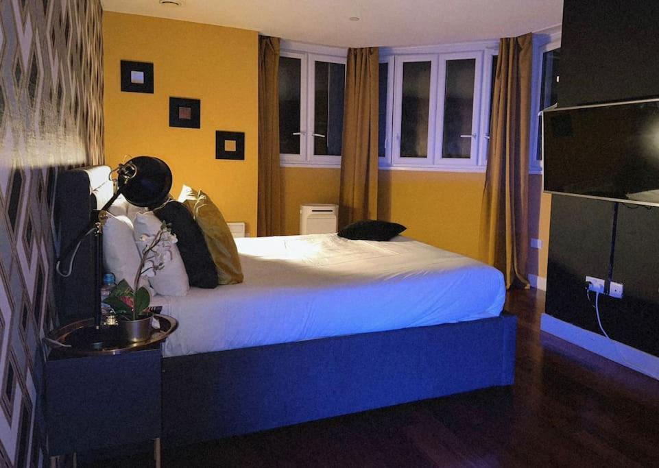 Cosy City Centre Apartment With Parking Birmingham Eksteriør bilde