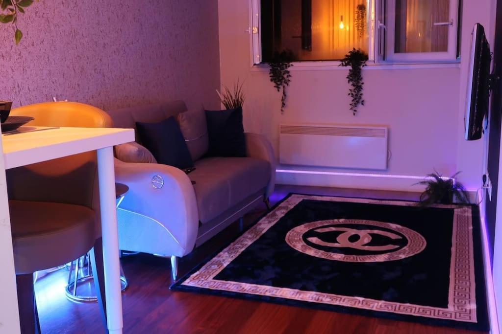 Cosy City Centre Apartment With Parking Birmingham Eksteriør bilde